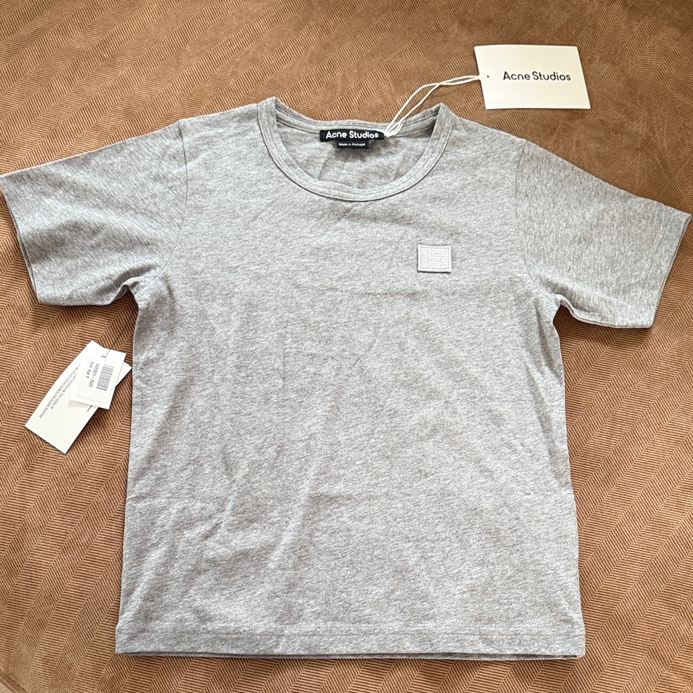 Acne Studios Gray T-Shirt - Kids Sz. 8